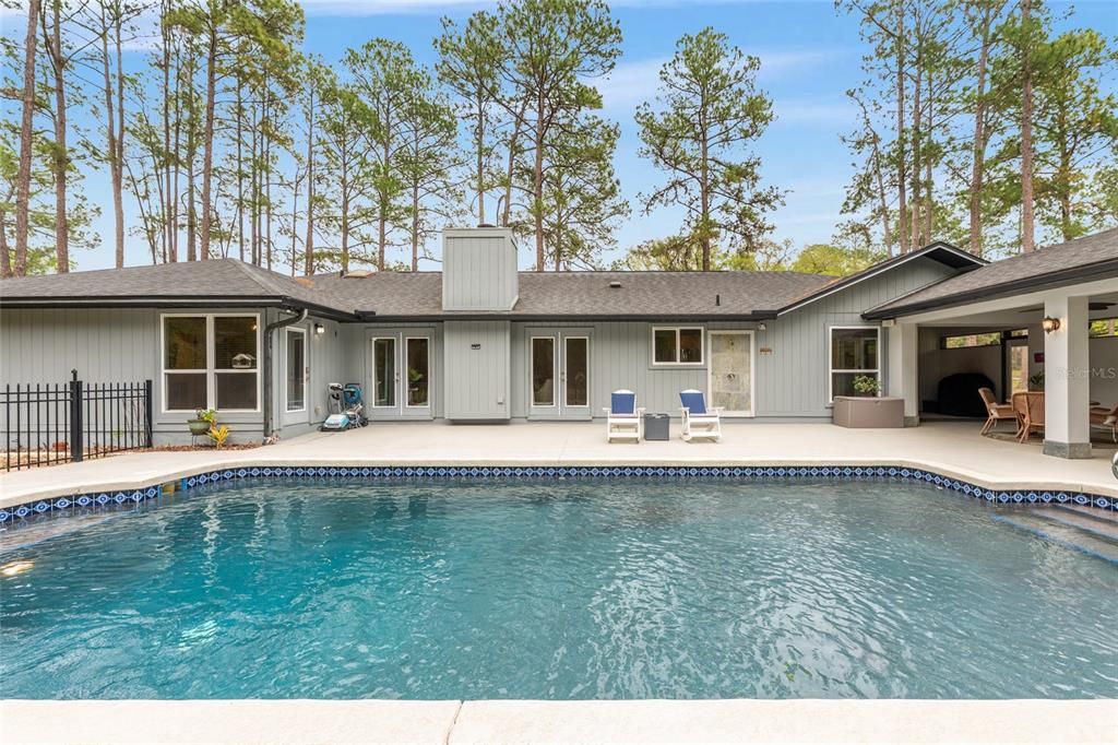 Activo con contrato: $537,000 (4 camas, 3 baños, 2175 Pies cuadrados)