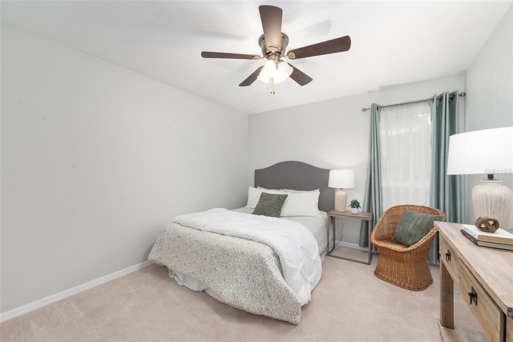 Activo con contrato: $537,000 (4 camas, 3 baños, 2175 Pies cuadrados)