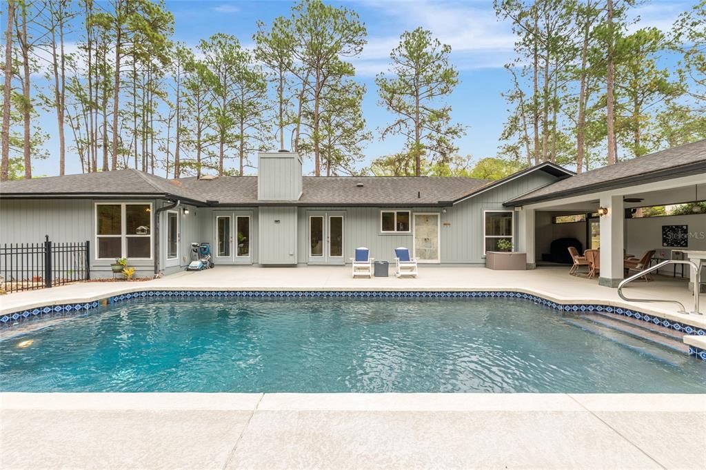 Activo con contrato: $537,000 (4 camas, 3 baños, 2175 Pies cuadrados)