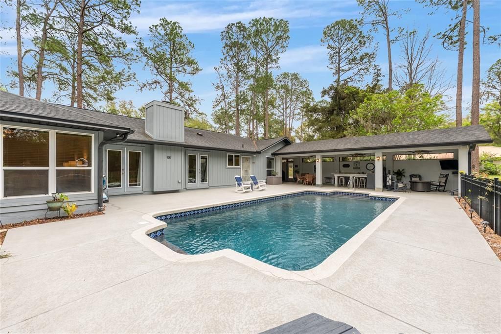 Activo con contrato: $537,000 (4 camas, 3 baños, 2175 Pies cuadrados)