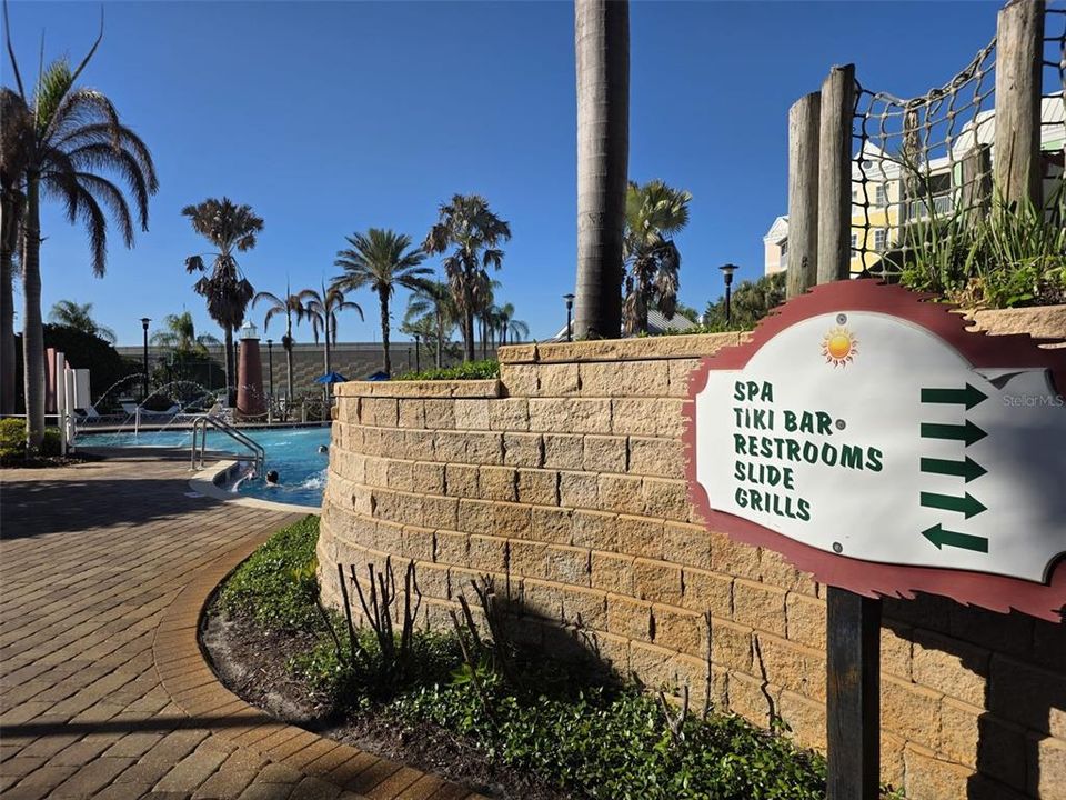 Active With Contract: $197,000 (1 beds, 1 baths, 809 Square Feet)