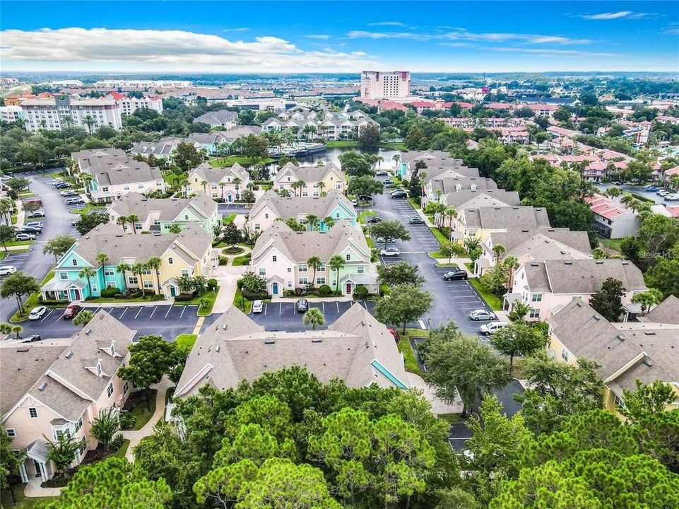 Active With Contract: $197,000 (1 beds, 1 baths, 809 Square Feet)