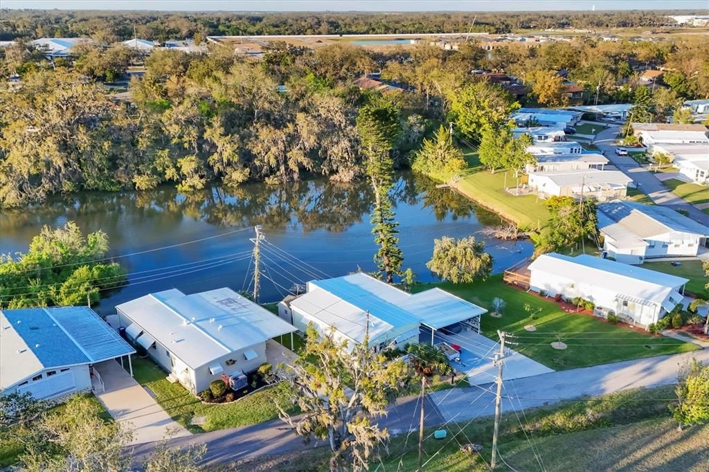 For Sale: $189,900 (2 beds, 2 baths, 1152 Square Feet)