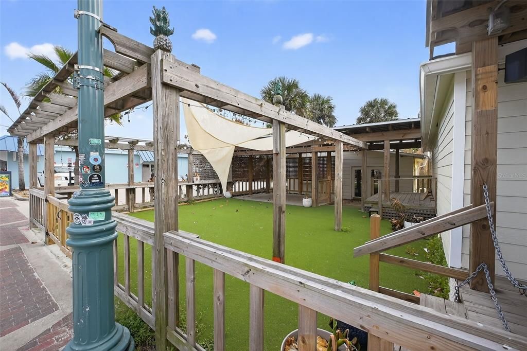 На продажу: $2,495,000 (0 спален, 0 ванн, 1912 Квадратных фут)