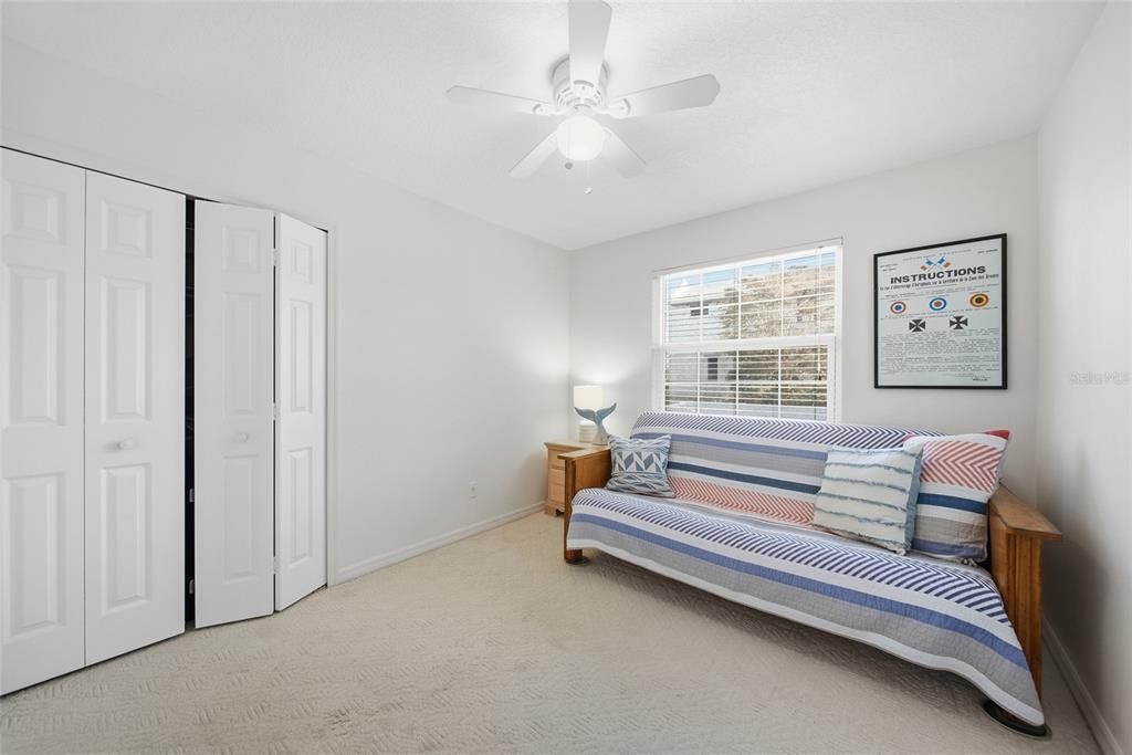 For Sale: $965,000 (2 beds, 2 baths, 1056 Square Feet)