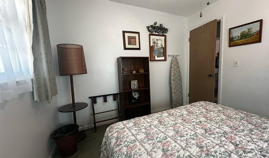 Activo con contrato: $115,000 (2 camas, 1 baños, 1052 Pies cuadrados)
