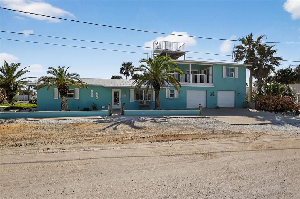 For Sale: $1,195,000 (3 beds, 3 baths, 1806 Square Feet)