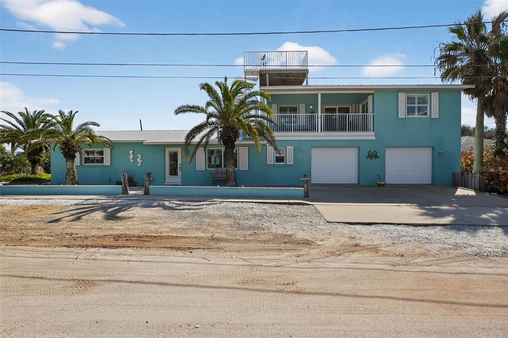 For Sale: $1,195,000 (3 beds, 3 baths, 1806 Square Feet)