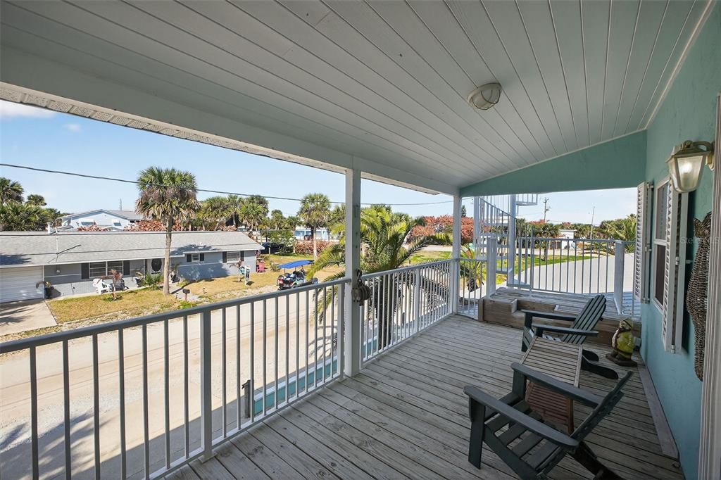For Sale: $1,195,000 (3 beds, 3 baths, 1806 Square Feet)
