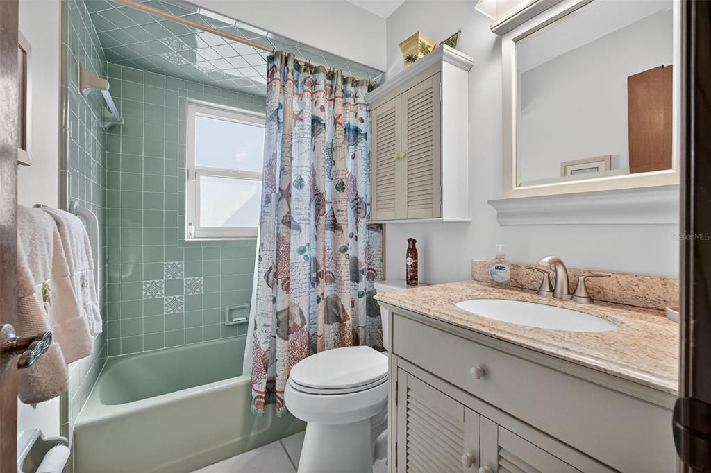 For Sale: $1,195,000 (3 beds, 3 baths, 1806 Square Feet)
