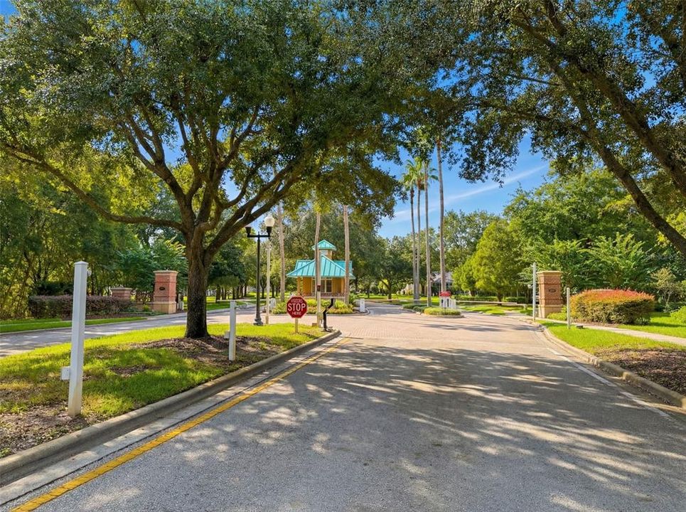 Active With Contract: $298,000 (3 beds, 2 baths, 1676 Square Feet)