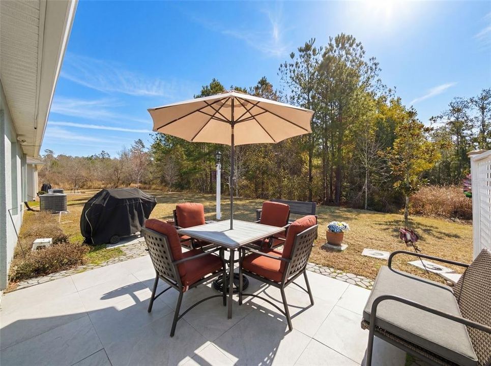 Active With Contract: $298,000 (3 beds, 2 baths, 1676 Square Feet)