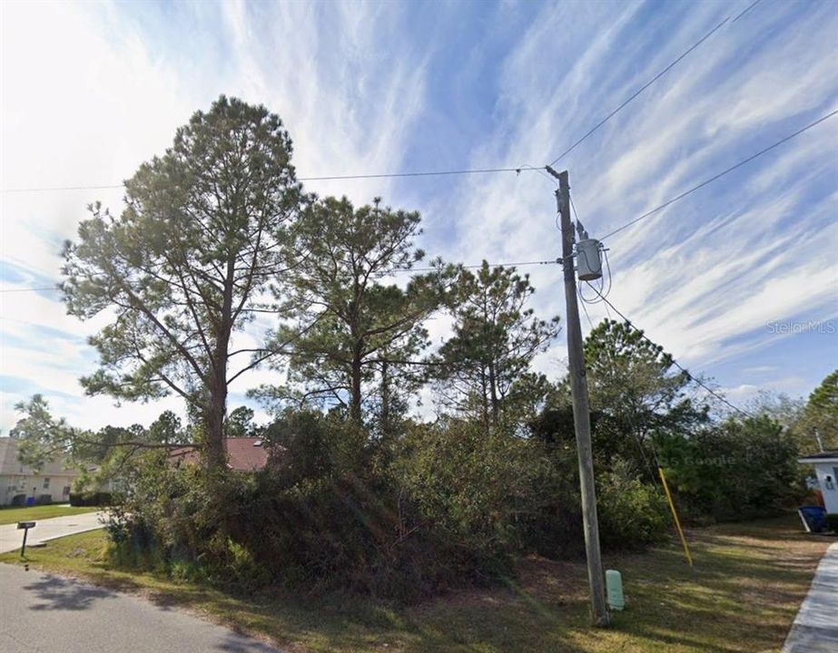 Active With Contract: $90,000 (0.35 acres)