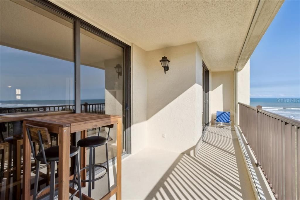 For Sale: $495,000 (2 beds, 2 baths, 1256 Square Feet)