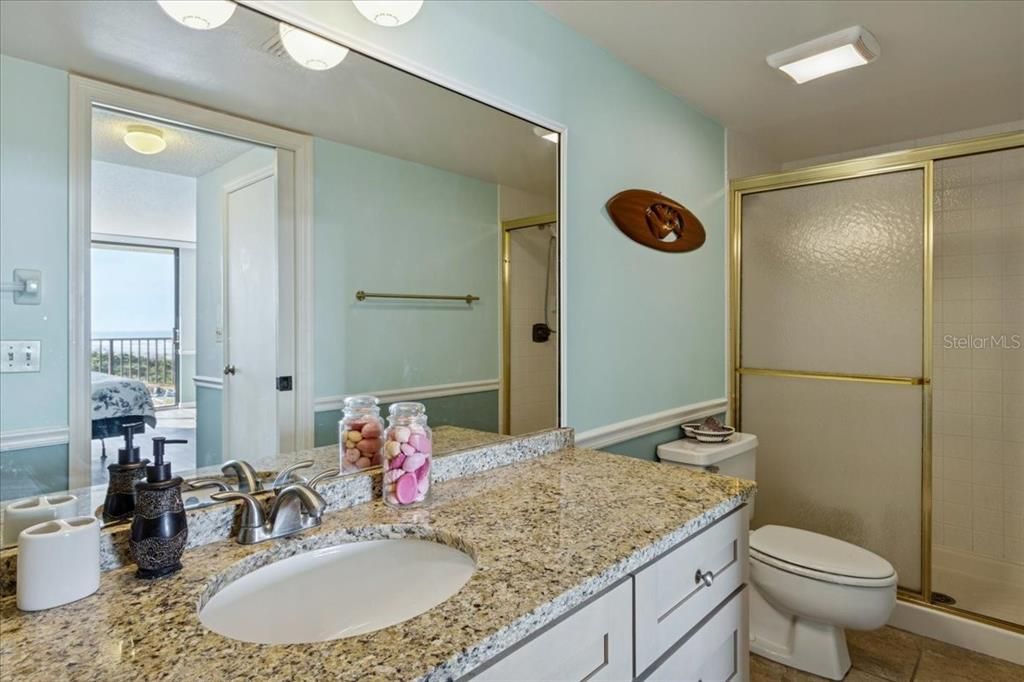 For Sale: $495,000 (2 beds, 2 baths, 1256 Square Feet)