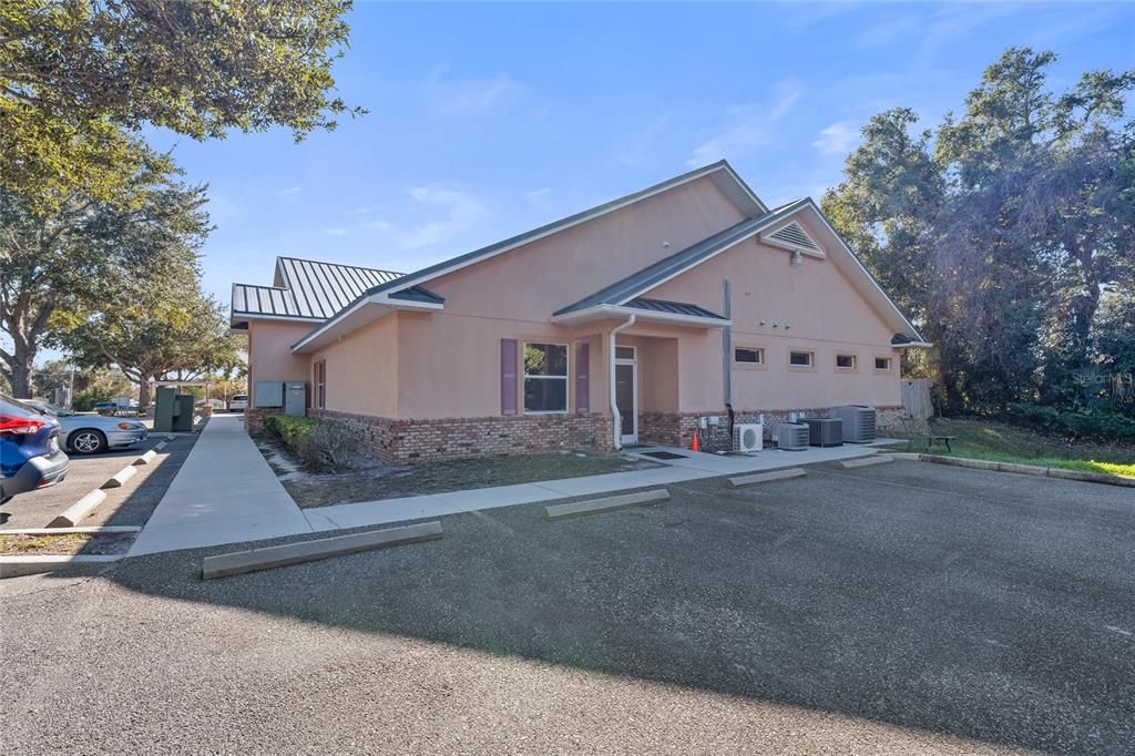 For Sale: $2,100,000 (0 beds, 0 baths, 7159 Square Feet)