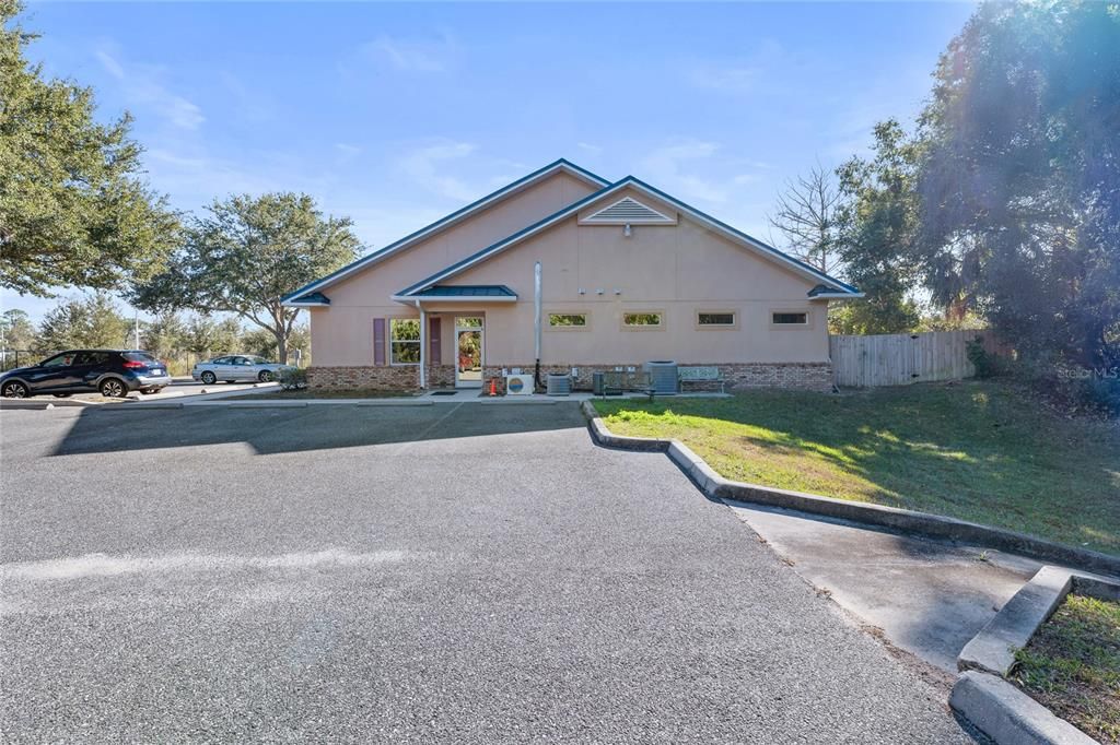 For Sale: $2,100,000 (0 beds, 0 baths, 7159 Square Feet)