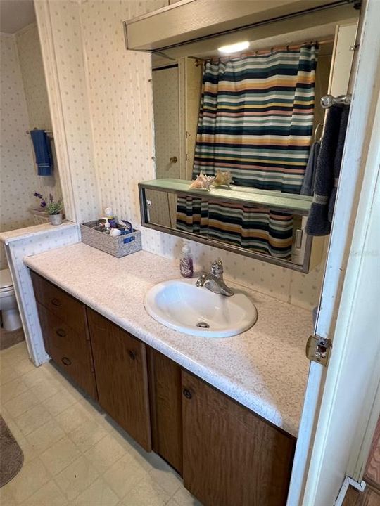 На продажу: $58,900 (1 спален, 1 ванн, 480 Квадратных фут)