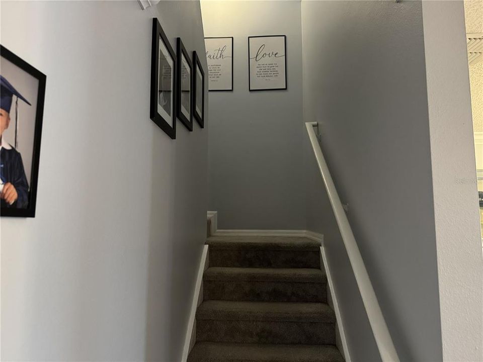 En Venta: $410,000 (4 camas, 2 baños, 2852 Pies cuadrados)