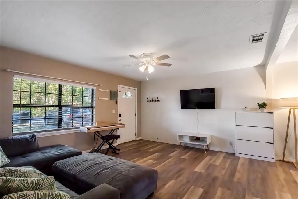 En Venta: $895,000 (0 camas, 0 baños, 3600 Pies cuadrados)