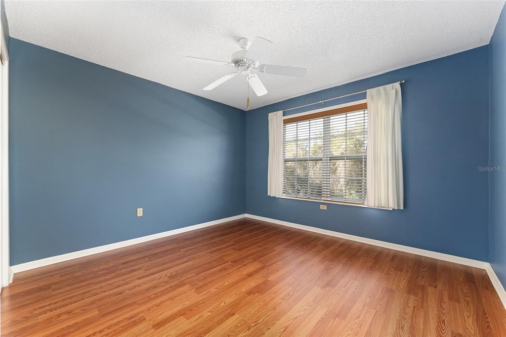 В аренду: $1,450 (2 спален, 2 ванн, 1035 Квадратных фут)