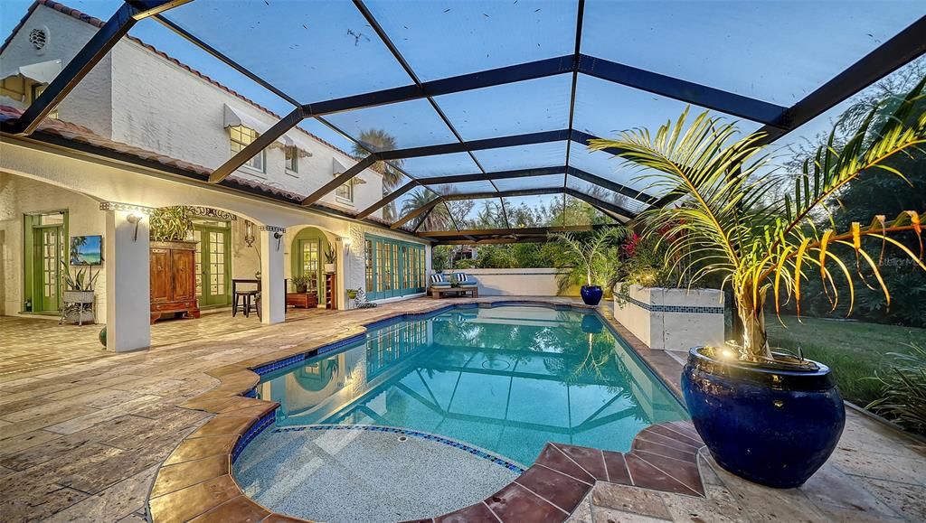 En Venta: $2,700,000 (4 camas, 3 baños, 3110 Pies cuadrados)