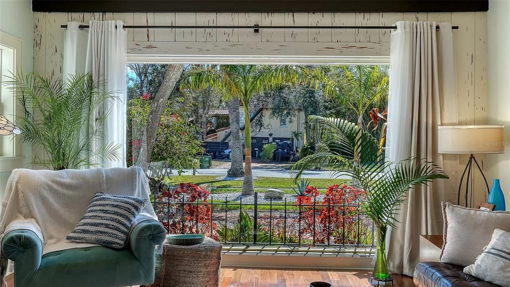 En Venta: $2,700,000 (4 camas, 3 baños, 3110 Pies cuadrados)
