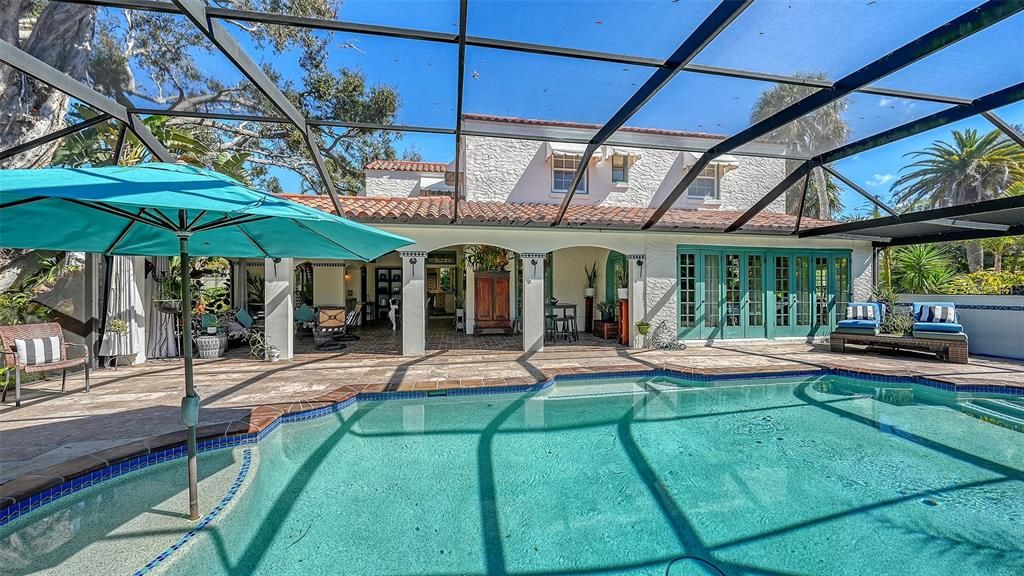 En Venta: $2,700,000 (4 camas, 3 baños, 3110 Pies cuadrados)