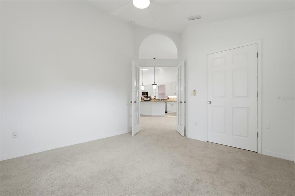En Venta: $498,000 (3 camas, 2 baños, 1681 Pies cuadrados)