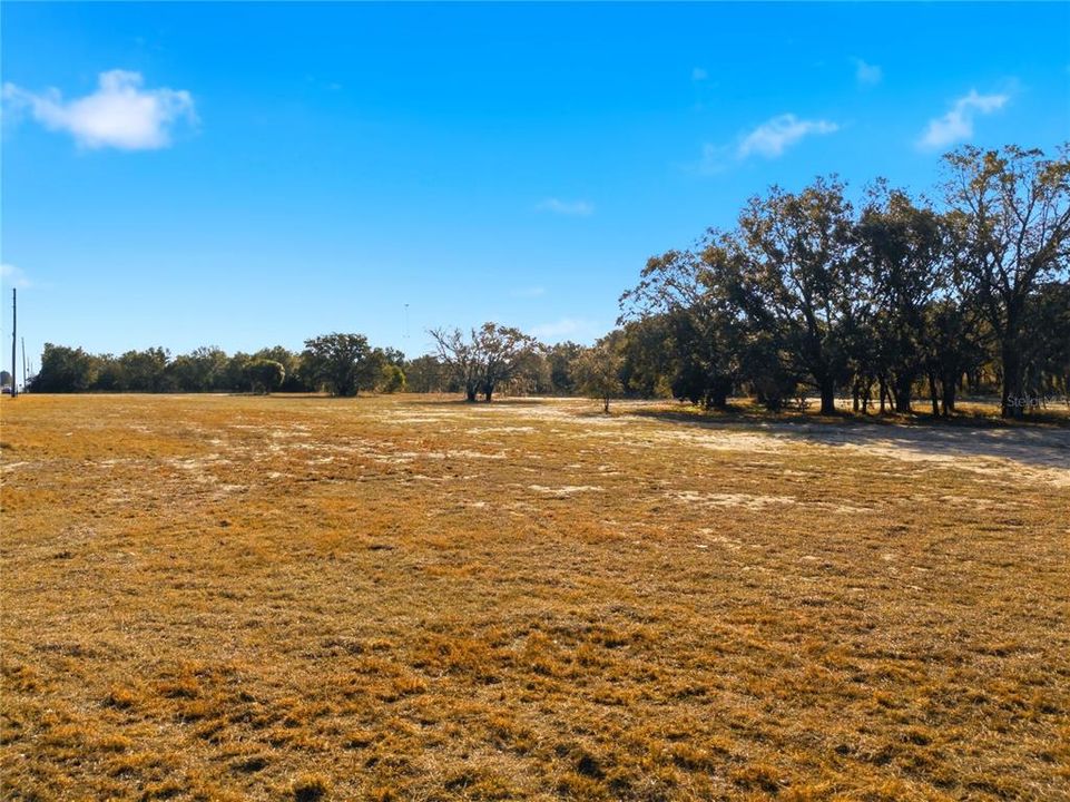 На продажу: $175,000 (3.92 acres)