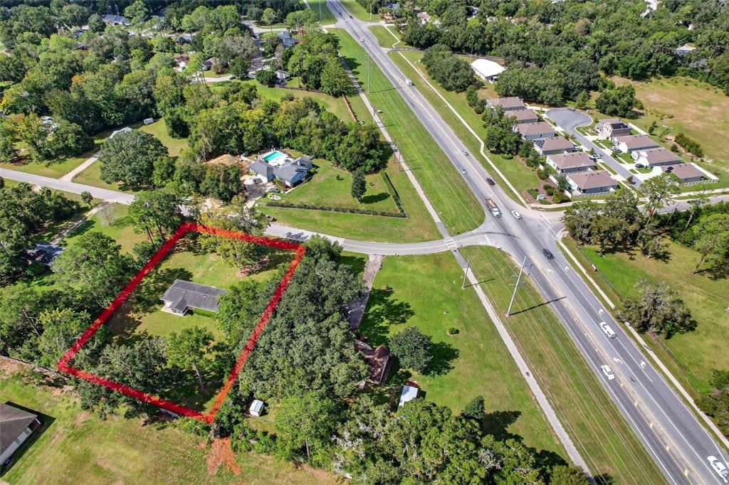 Под контрактом: $310,000 (3 спален, 2 ванн, 1204 Квадратных фут)