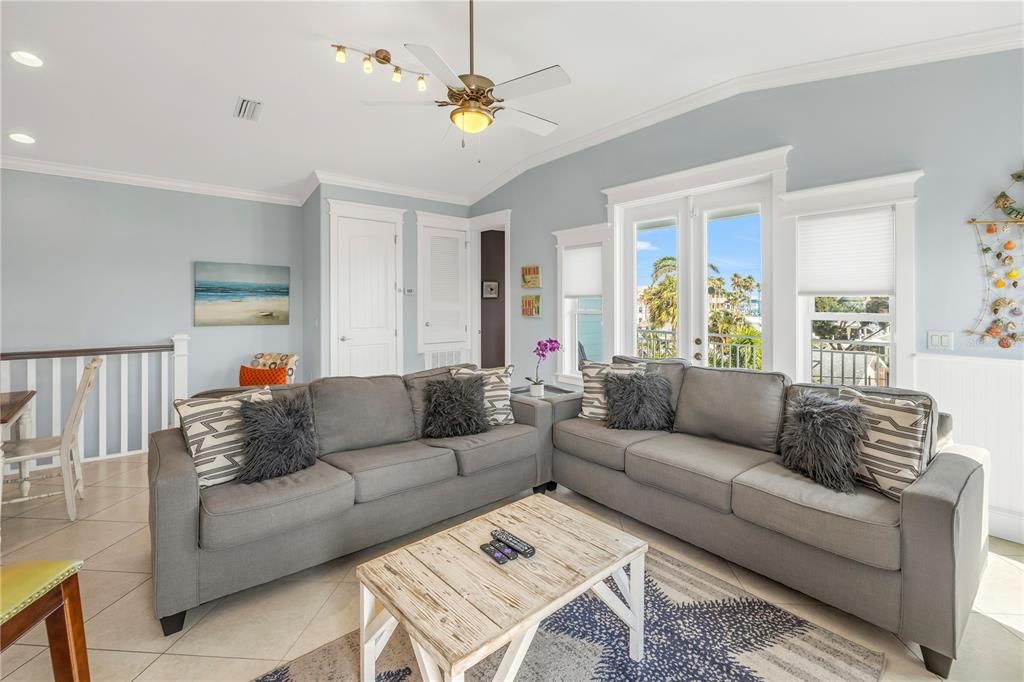 For Sale: $4,499,000 (8 beds, 6 baths, 4226 Square Feet)