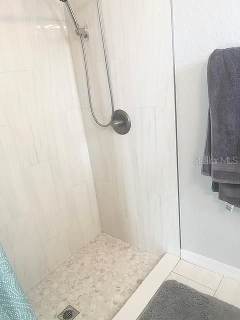 На продажу: $259,900 (3 спален, 2 ванн, 1376 Квадратных фут)