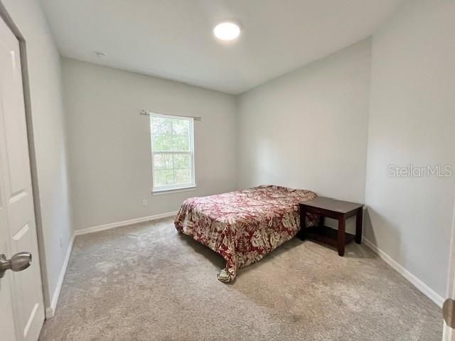 На продажу: $259,900 (3 спален, 2 ванн, 1376 Квадратных фут)