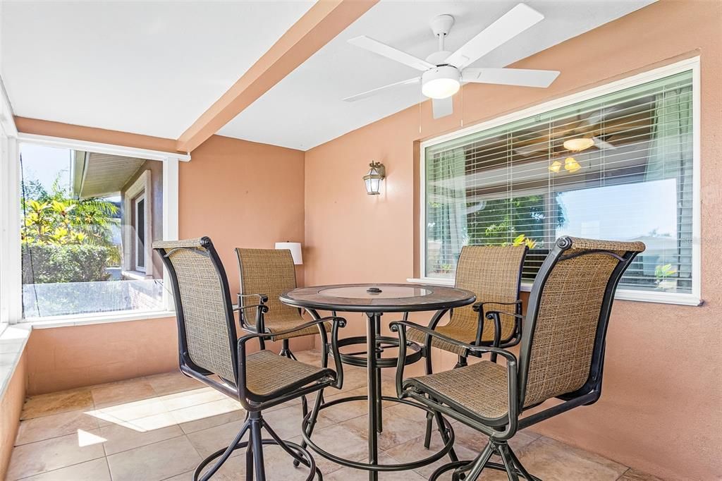 For Sale: $399,000 (3 beds, 2 baths, 1600 Square Feet)