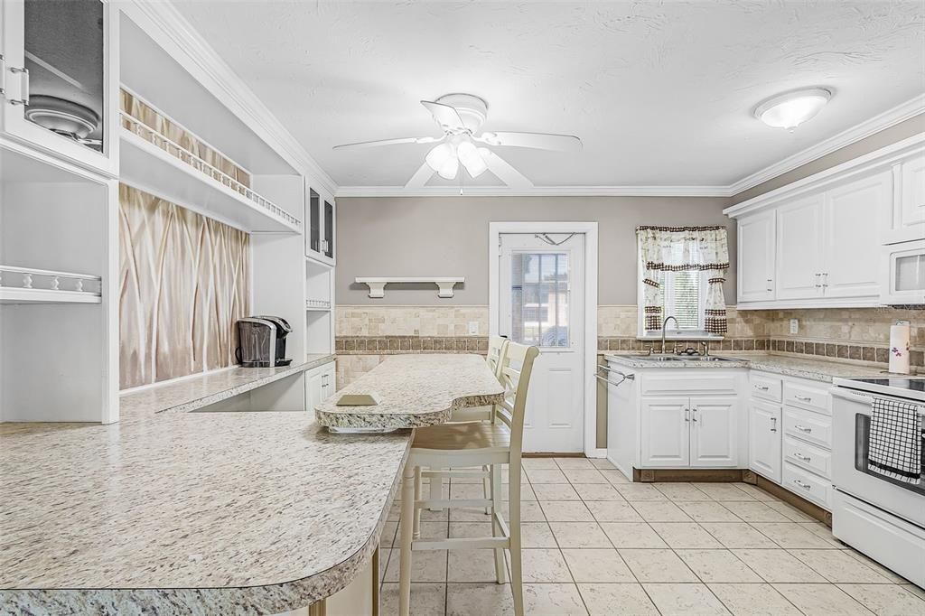 For Sale: $399,000 (3 beds, 2 baths, 1600 Square Feet)