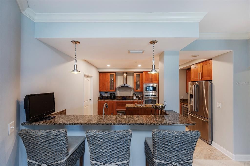 En Venta: $699,900 (3 camas, 3 baños, 2157 Pies cuadrados)