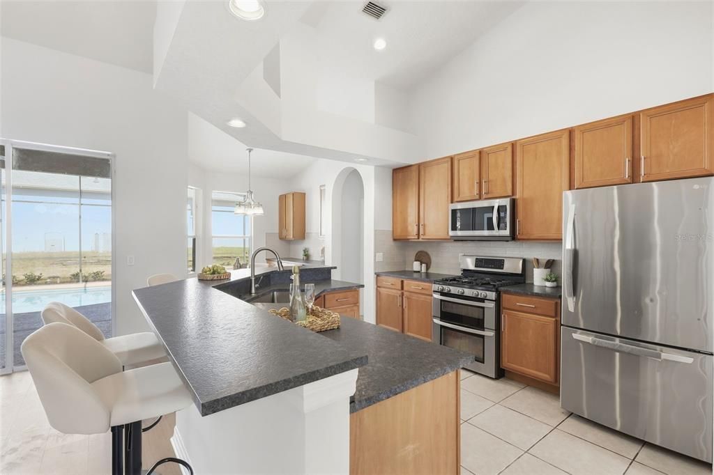 Active With Contract: $469,000 (4 beds, 2 baths, 2397 Square Feet)