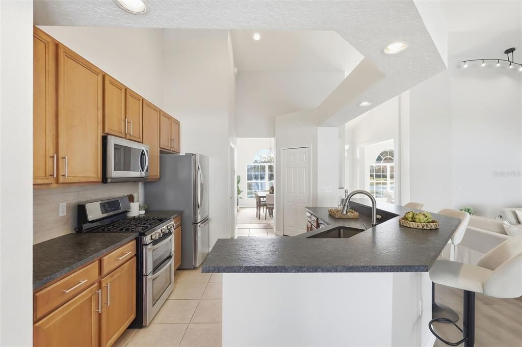 Active With Contract: $469,000 (4 beds, 2 baths, 2397 Square Feet)