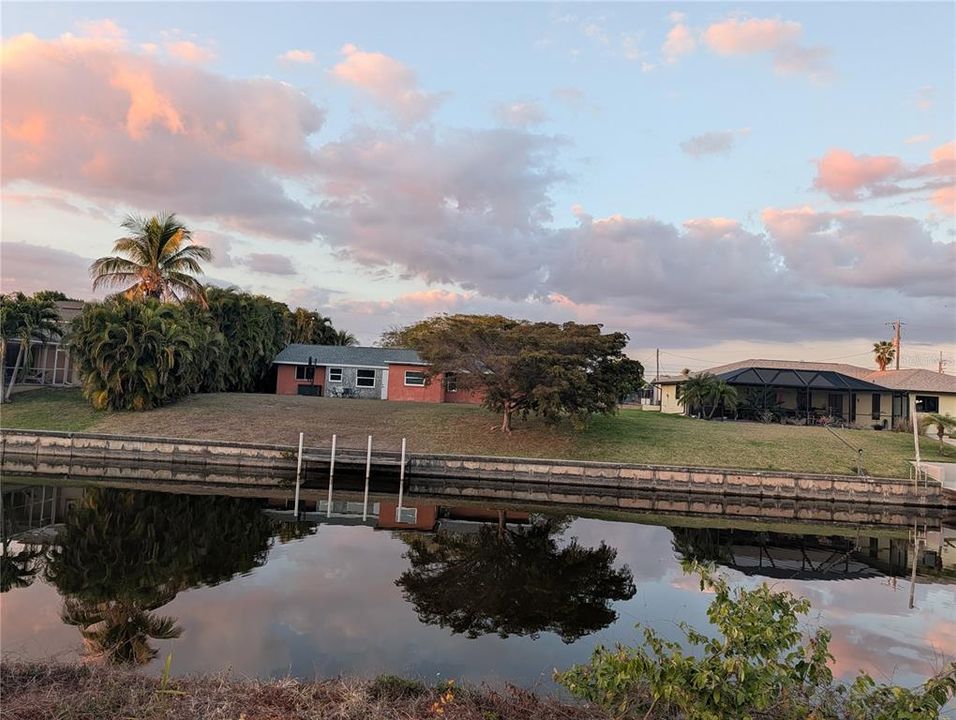 На продажу: $195,000 (0.23 acres)