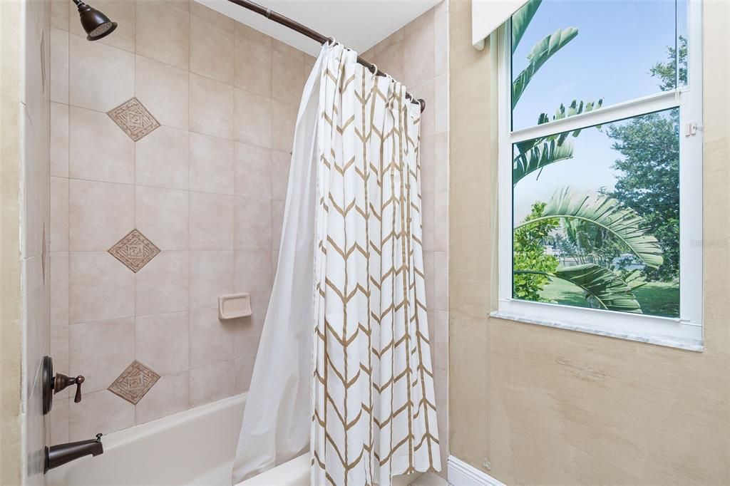 En Venta: $2,650,000 (3 camas, 3 baños, 3279 Pies cuadrados)