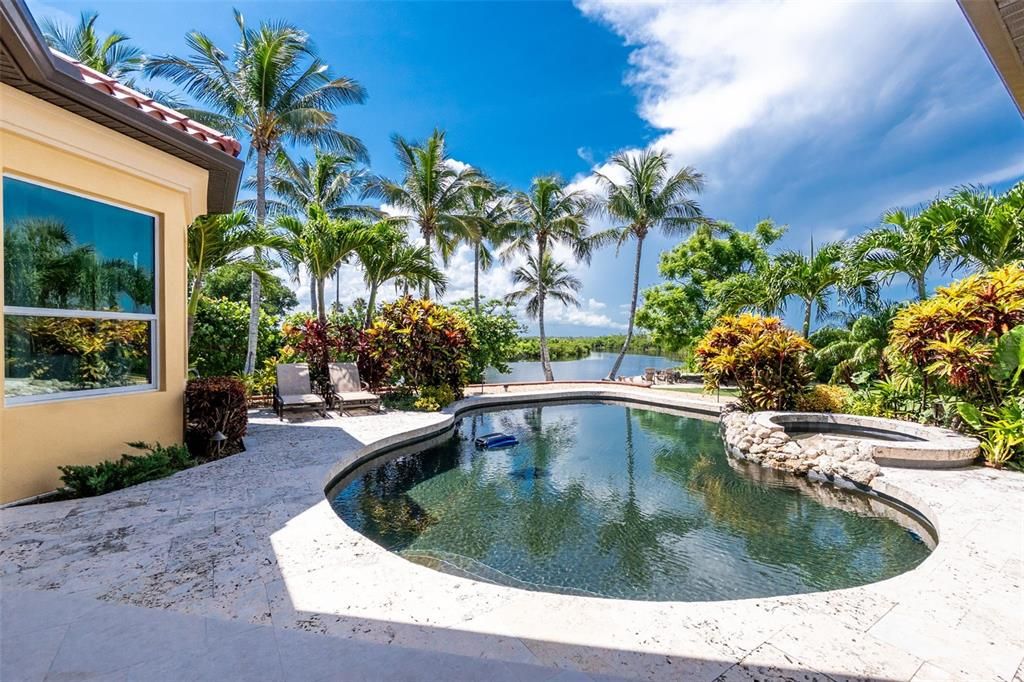 En Venta: $2,650,000 (3 camas, 3 baños, 3279 Pies cuadrados)