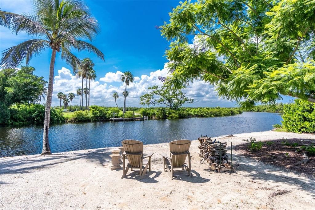En Venta: $2,650,000 (3 camas, 3 baños, 3279 Pies cuadrados)