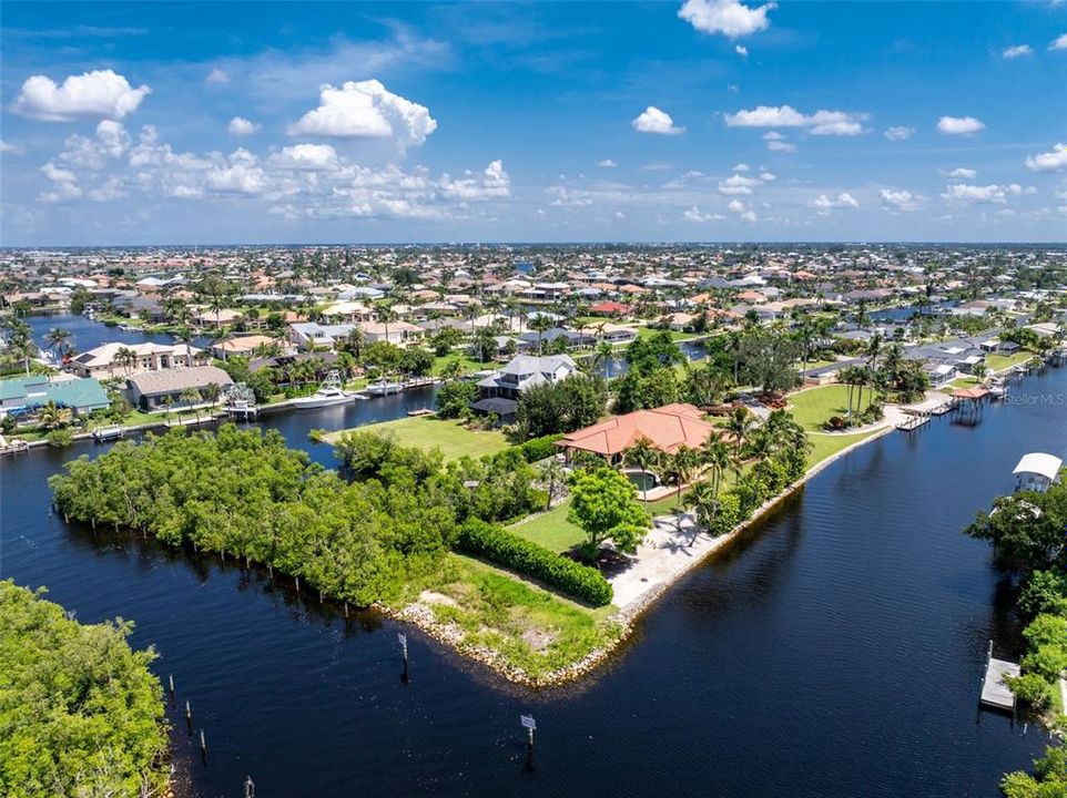 En Venta: $2,650,000 (3 camas, 3 baños, 3279 Pies cuadrados)
