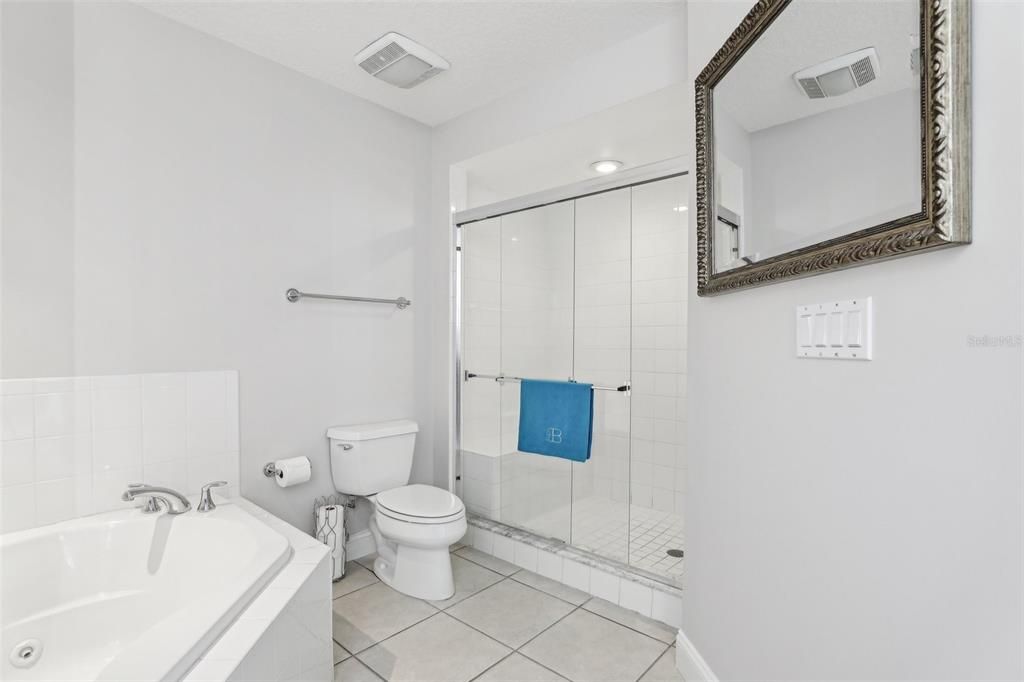 Active With Contract: $544,900 (3 beds, 3 baths, 2013 Square Feet)