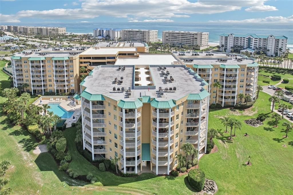 Active With Contract: $544,900 (3 beds, 3 baths, 2013 Square Feet)