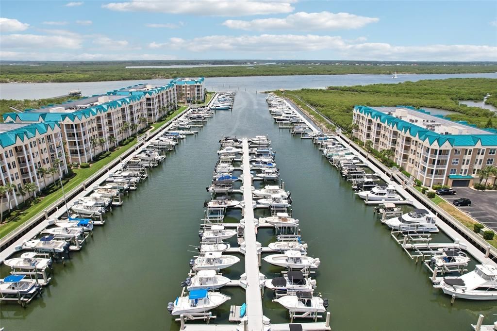 Active With Contract: $544,900 (3 beds, 3 baths, 2013 Square Feet)