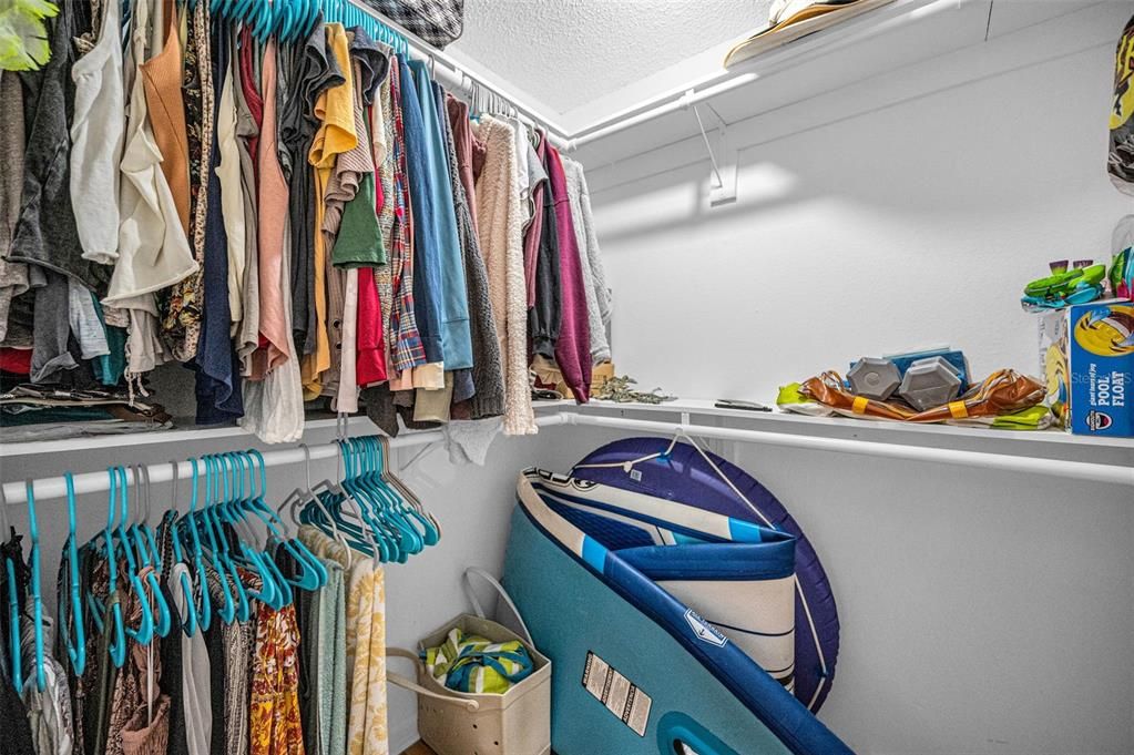 На продажу: $449,900 (2 спален, 2 ванн, 1208 Квадратных фут)