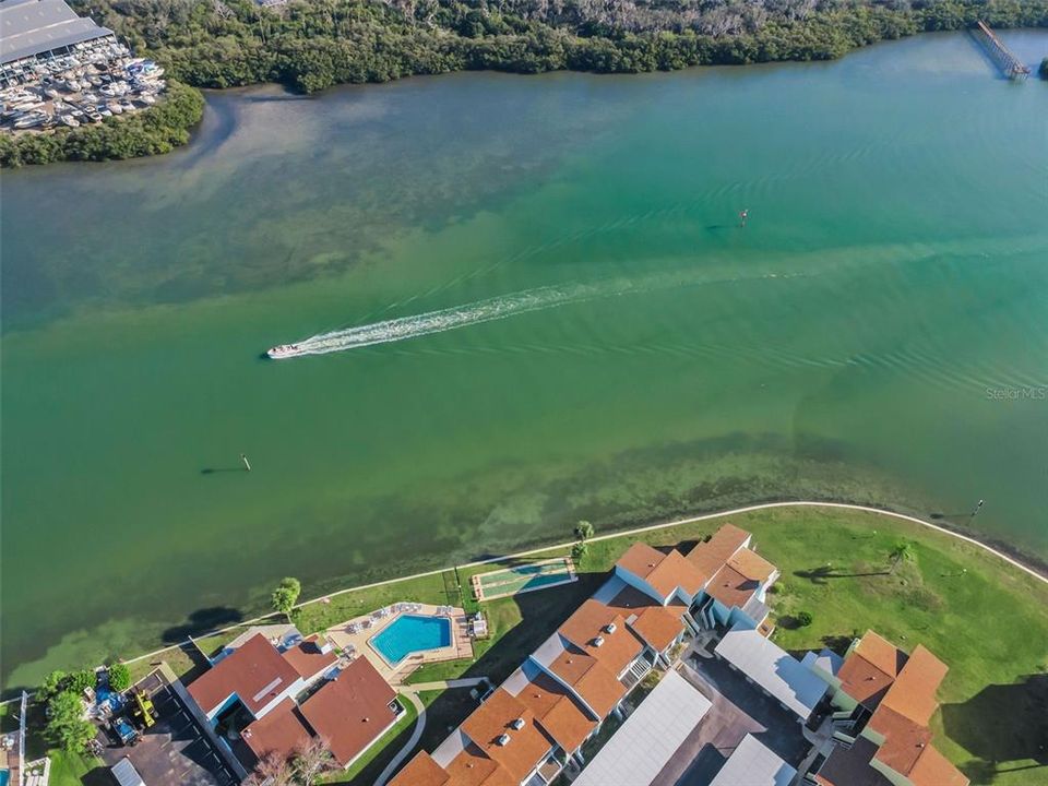 На продажу: $449,900 (2 спален, 2 ванн, 1208 Квадратных фут)