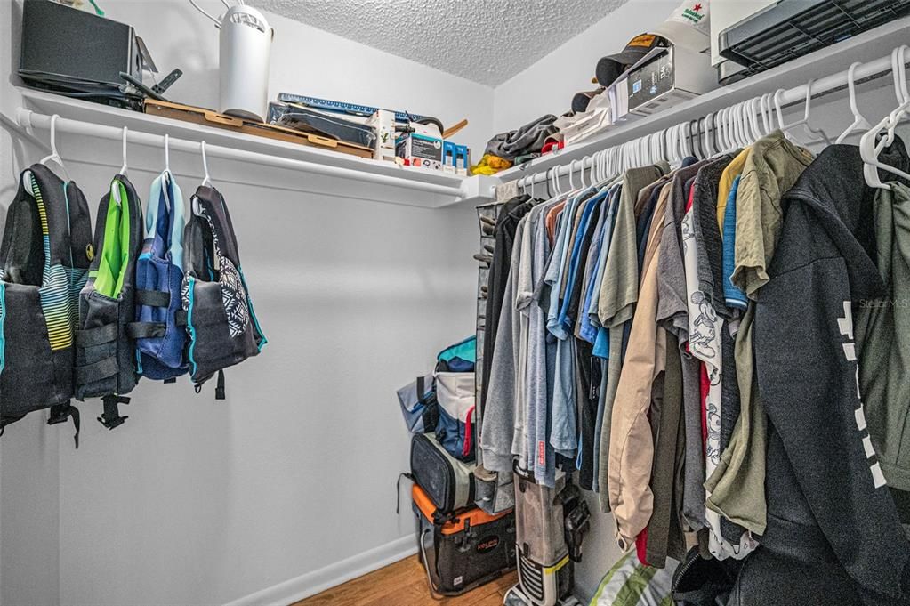 На продажу: $449,900 (2 спален, 2 ванн, 1208 Квадратных фут)